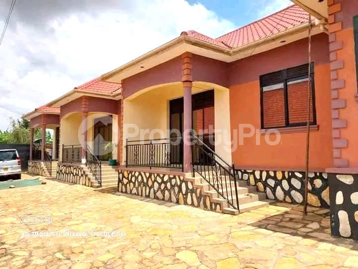 1 bedroom mini flat  Bungalow Apartment for rent namugongo road Wakiso Central - 6