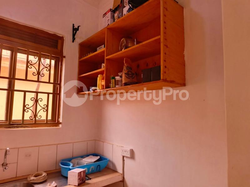 1 bedroom mini flat  Bungalow Apartment for rent namugongo road Wakiso Central - 5
