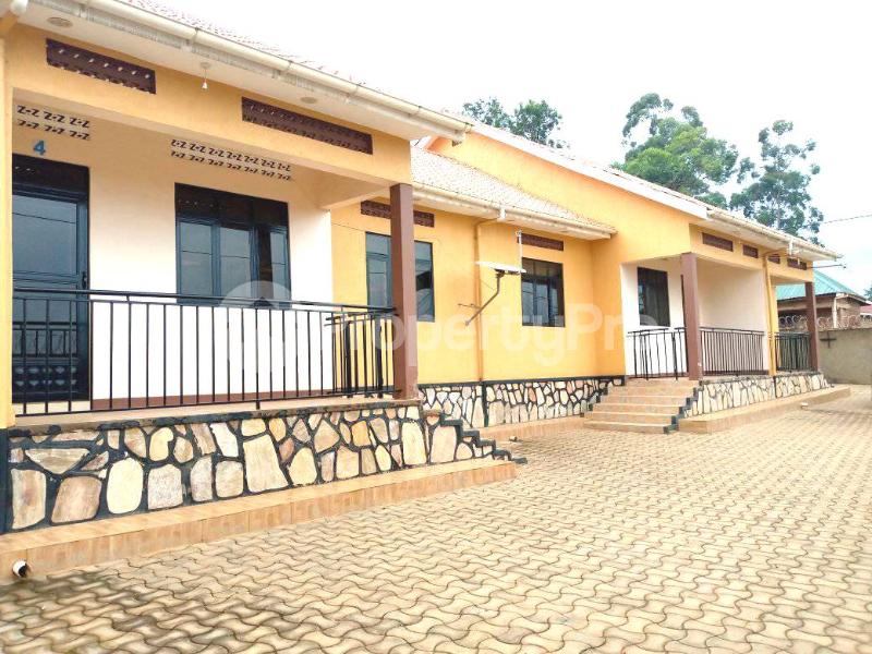2 bedroom Bungalow Apartment for rent kasangati road Wakiso Central - 1