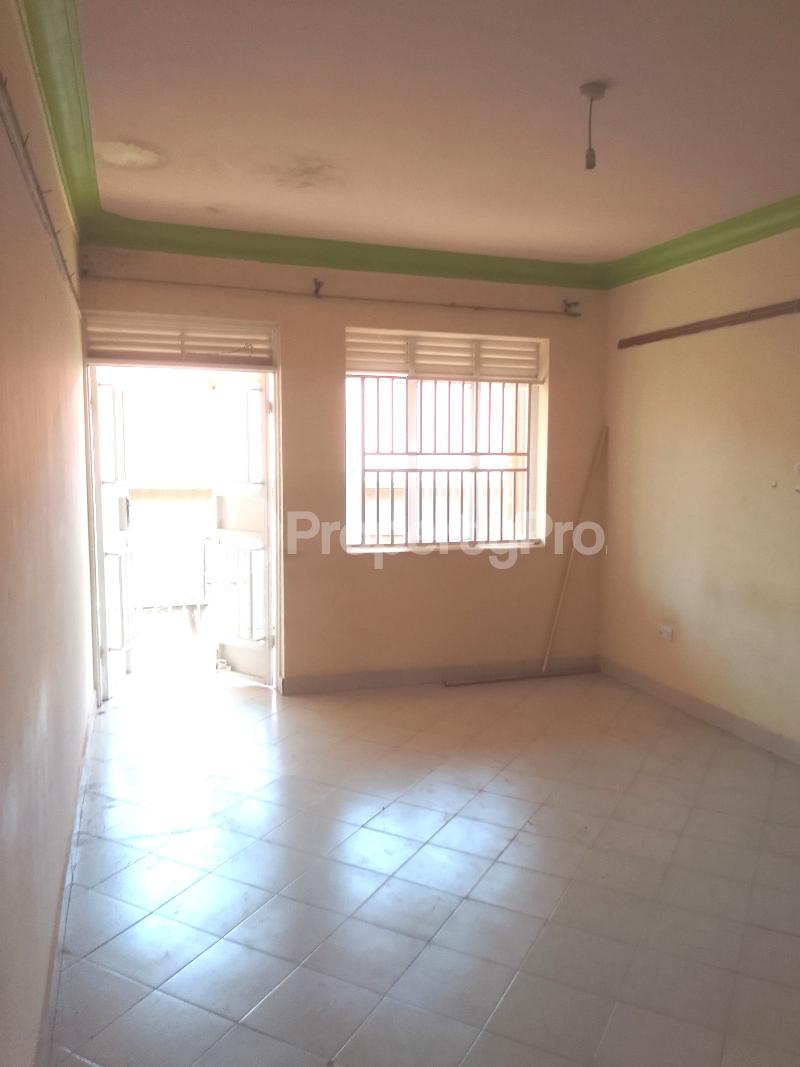 2 bedroom Bungalow Apartment for rent kireka road Wakiso Central - 5