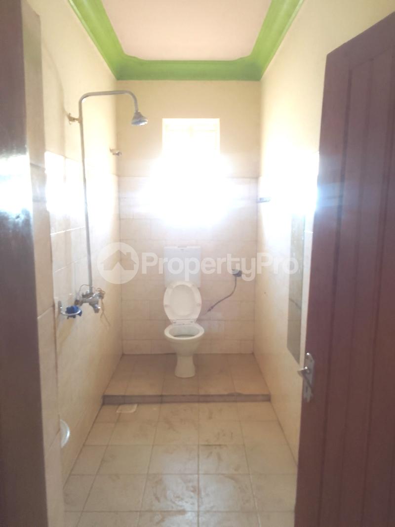 2 bedroom Bungalow Apartment for rent kireka road Wakiso Central - 4