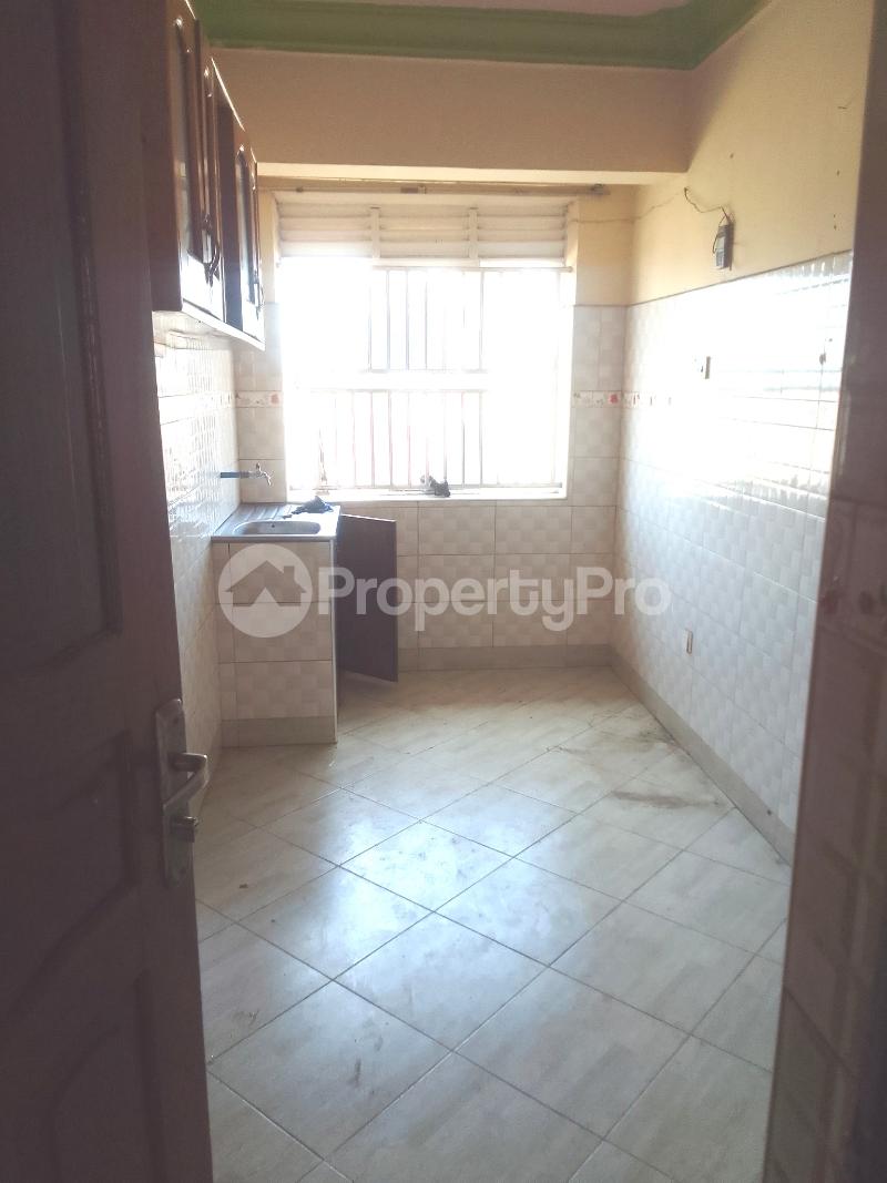 2 bedroom Bungalow Apartment for rent kireka road Wakiso Central - 9