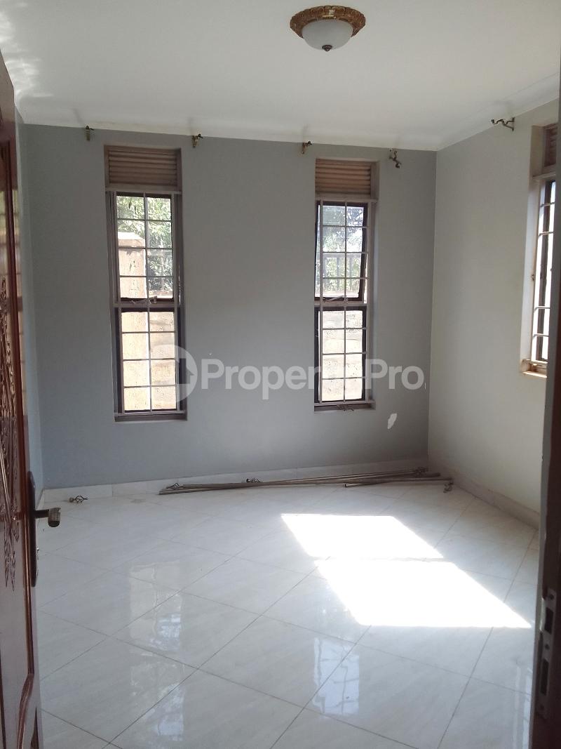 2 bedroom Apartment Block Apartment for rent kisaasi road Kisaasi Kampala Central - 5