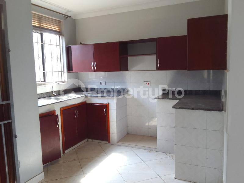 2 bedroom Apartment Block Apartment for rent kisaasi road Kisaasi Kampala Central - 6