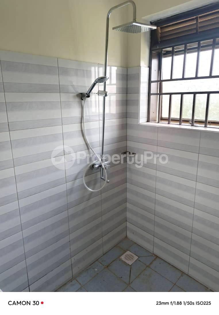 2 bedroom Apartment Block Apartment for rent namugongo road Wakiso Central - 4