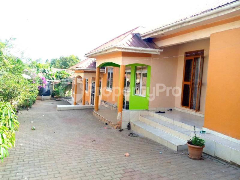 2 bedroom Bungalow Apartment for rent kasangati road Wakiso Central - 0