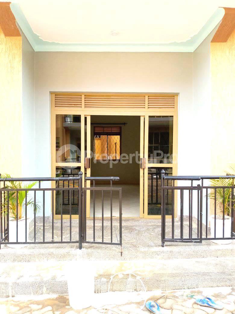 2 bedroom Apartment Block Apartment for rent gayaza road Gayaza Wakiso Central - 4