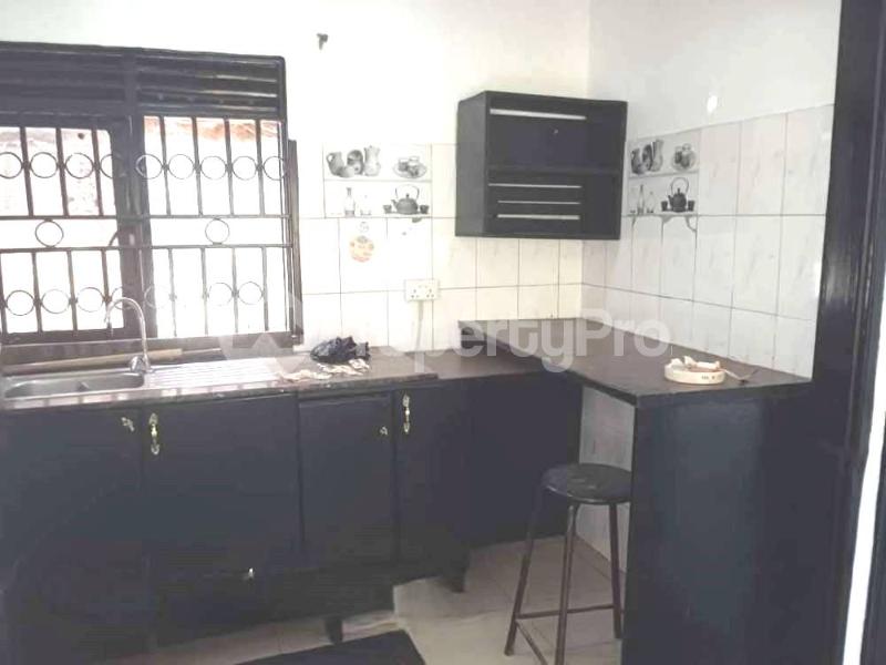 2 bedroom Bungalow Apartment for rent naguru road Kampala Central - 5