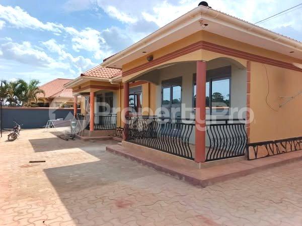 2 bedroom Bungalow Apartment for rent namugongo road Wakiso Central - 0