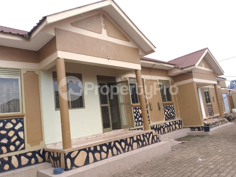 3 bedroom Apartment Block Apartment for rent bweyogerere road Wakiso Central - 5