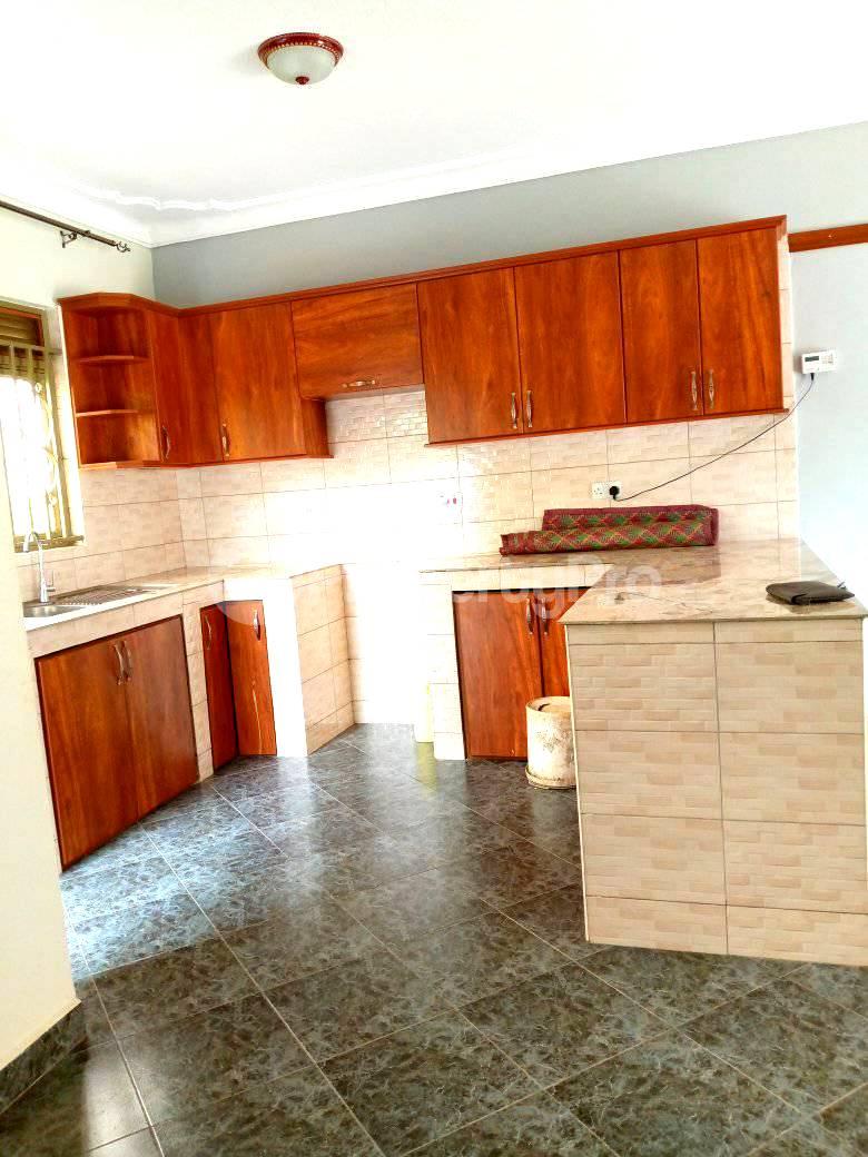 3 bedroom Bungalow Apartment for rent gayaza road Gayaza Wakiso Central - 3