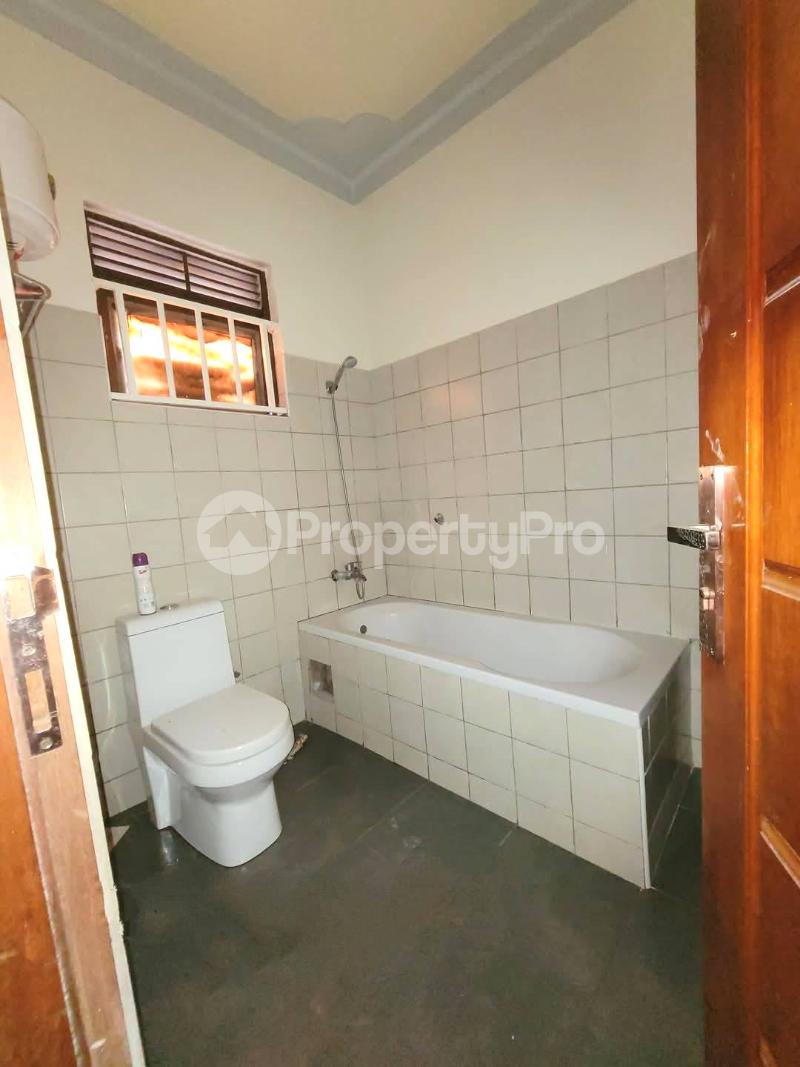 3 bedroom Bungalow Apartment for rent kisaasi road Kisaasi Kampala Central - 5