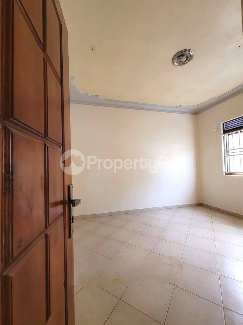 3 bedroom Bungalow Apartment for rent kisaasi road Kisaasi Kampala Central - 1