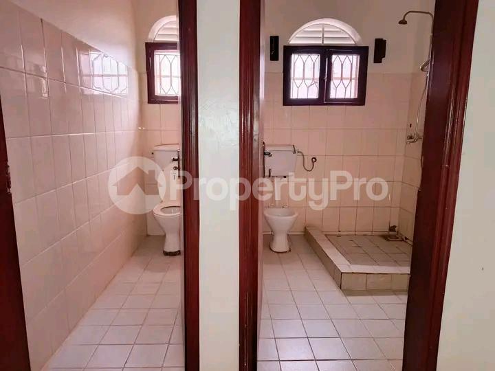 4 bedroom Bungalow Apartment for rent Naalya road  Kampala Central Kampala Central - 11