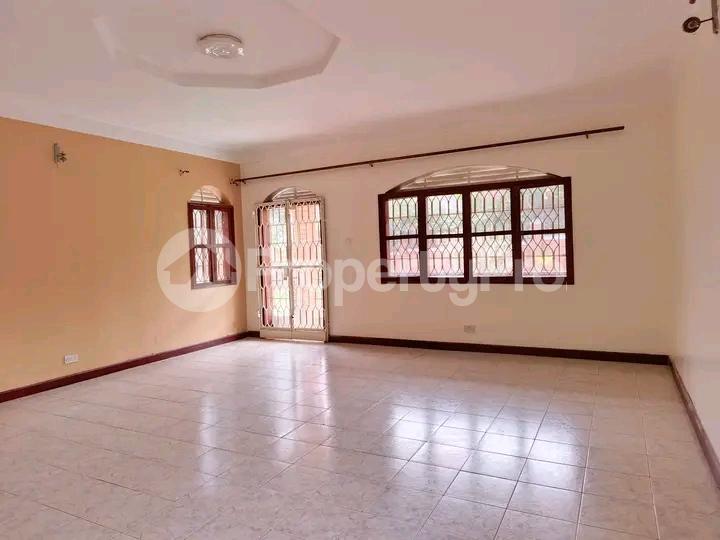 4 bedroom Bungalow Apartment for rent Naalya road  Kampala Central Kampala Central - 7