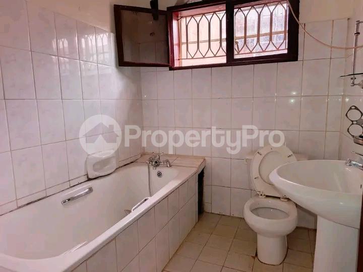 4 bedroom Bungalow Apartment for rent Naalya road  Kampala Central Kampala Central - 3