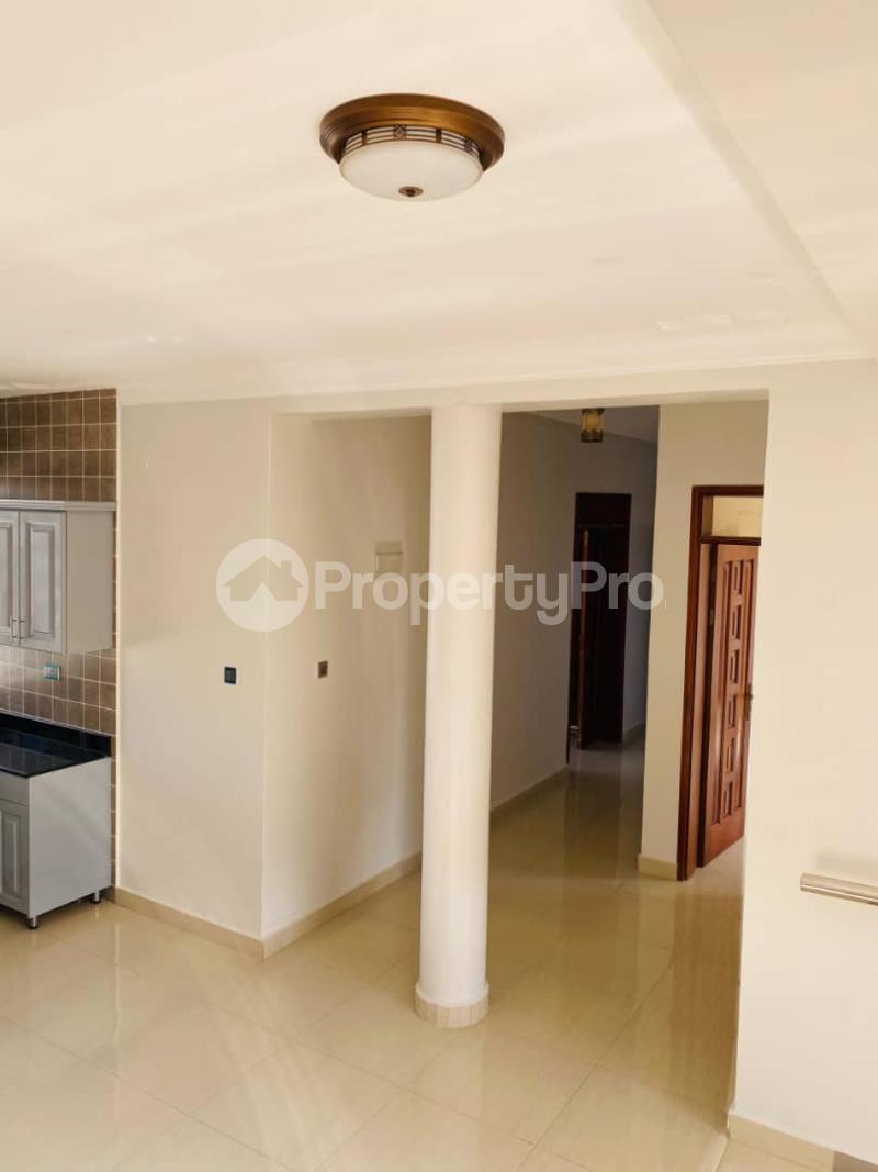 6 bedroom Apartment Block Apartment for sale Munyonyo entebbe road  Kampala Central Kampala Central - 9
