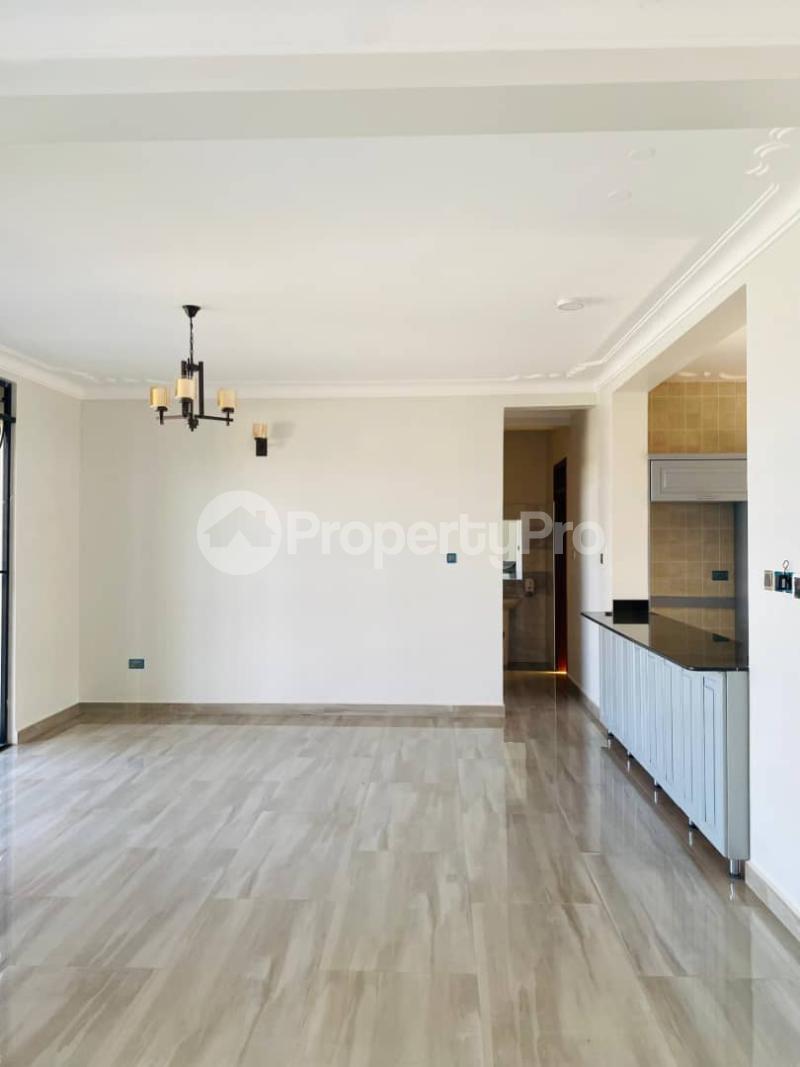 6 bedroom Apartment Block Apartment for sale Munyonyo entebbe road  Kampala Central Kampala Central - 0