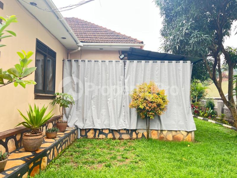 4 bedroom Villa for sale Kisasi kulambiro Kampala Central Kampala Central - 4