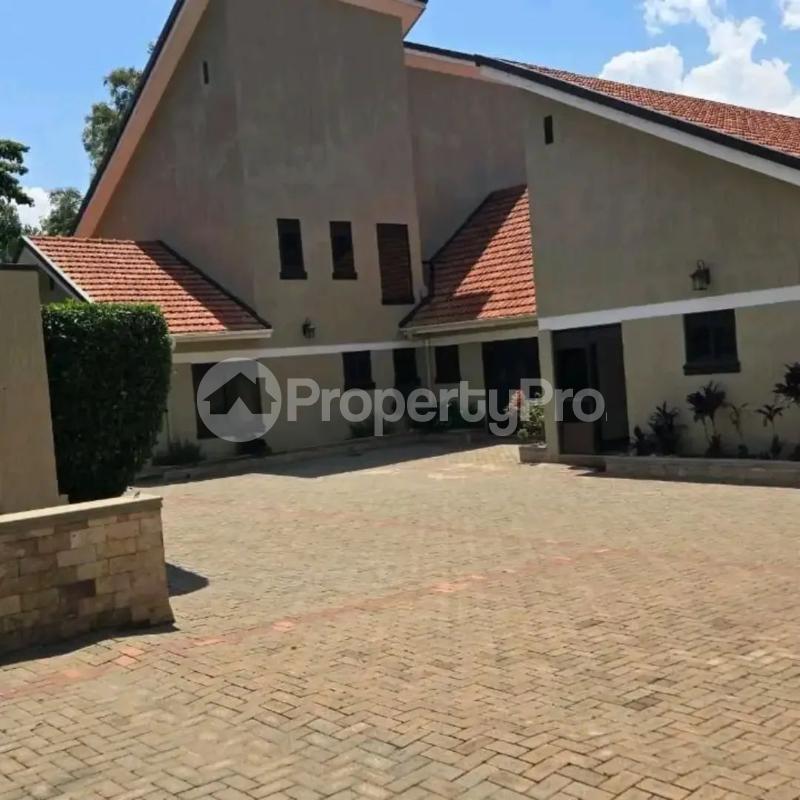 5 bedroom Villa for sale Bugolobi Kampala Central Kampala Central - 5