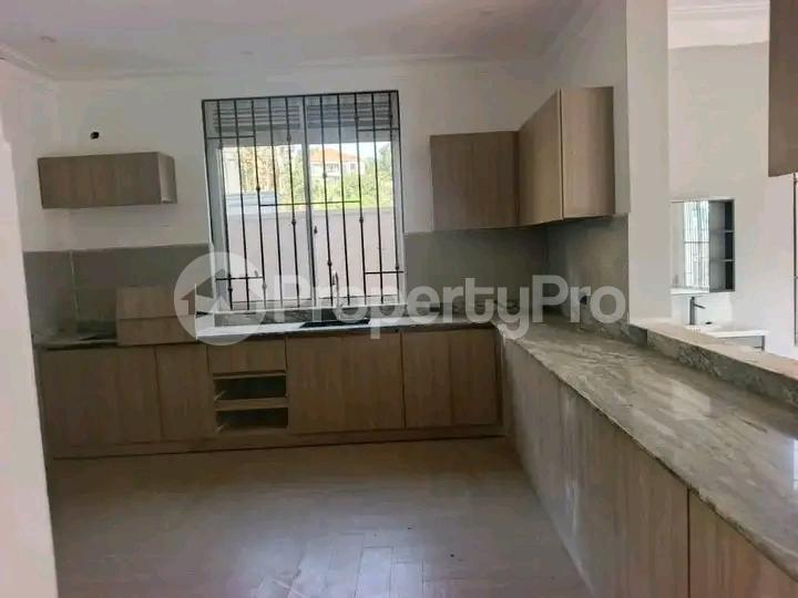 5 bedroom Apartment for sale Najjera  Kampala Central Kampala Central - 3