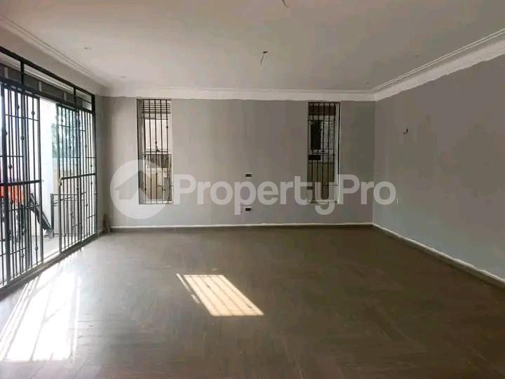 5 bedroom Apartment for sale Najjera  Kampala Central Kampala Central - 0