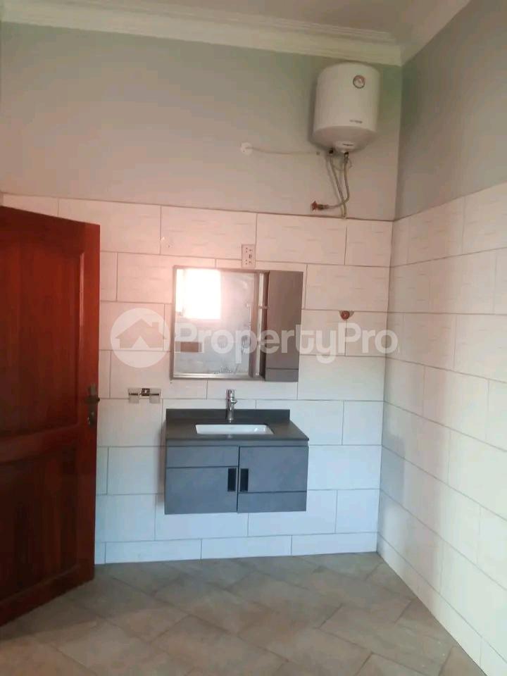 5 bedroom Apartment for sale Gayaza Nakwero road  Kampala Central Kampala Central - 9