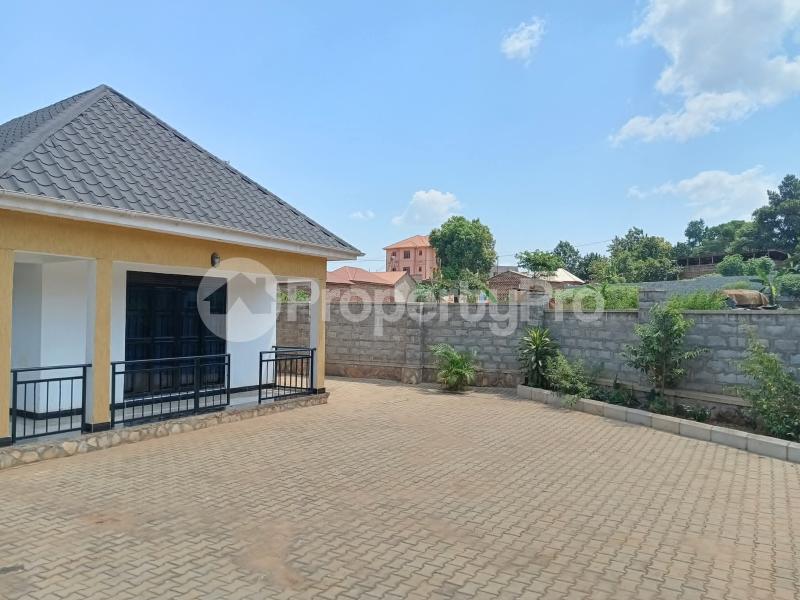 3 bedroom Villa for sale Namugongo town Kira Wakiso Central - 2