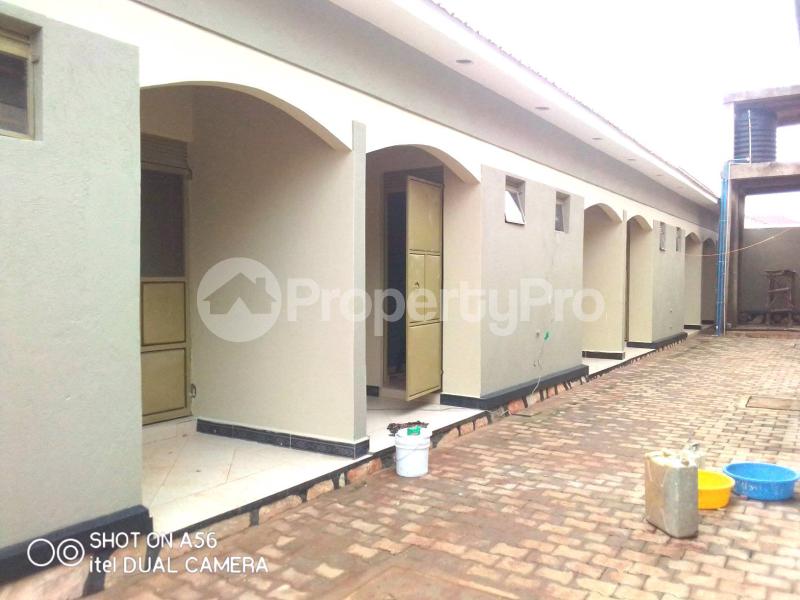 1 bedroom mini flat  Studio Apartment for rent gayaza road Gayaza Wakiso Central - 4
