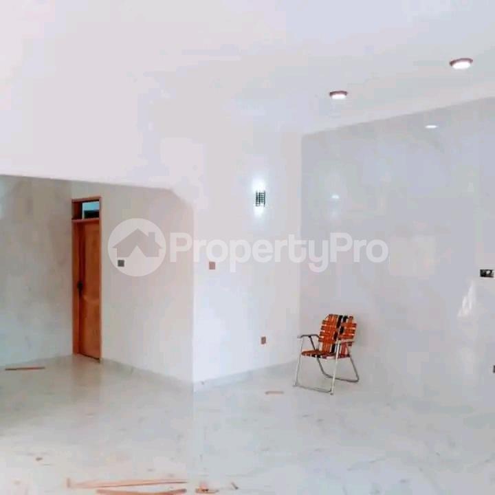 4 bedroom Bungalow Apartment for sale Mukono  Kampala Central - 3