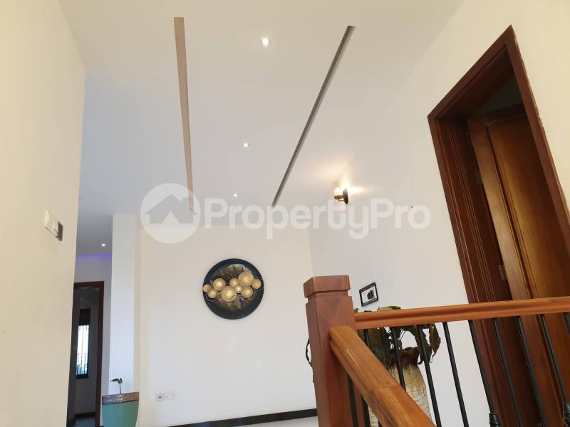 5 bedroom Villa for sale Namugongo through kira nsasa Kira Wakiso Central - 13