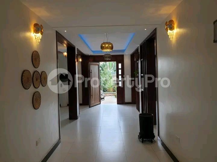 6 bedroom Apartment for sale Namugongo nabusugwe  Kampala Central Kampala Central - 2