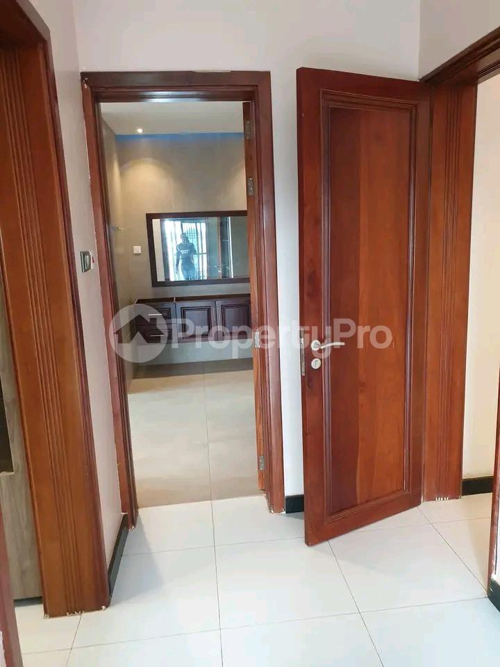 6 bedroom Apartment for sale Namugongo nabusugwe  Kampala Central Kampala Central - 22