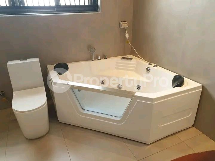 6 bedroom Apartment for sale Namugongo nabusugwe  Kampala Central Kampala Central - 18