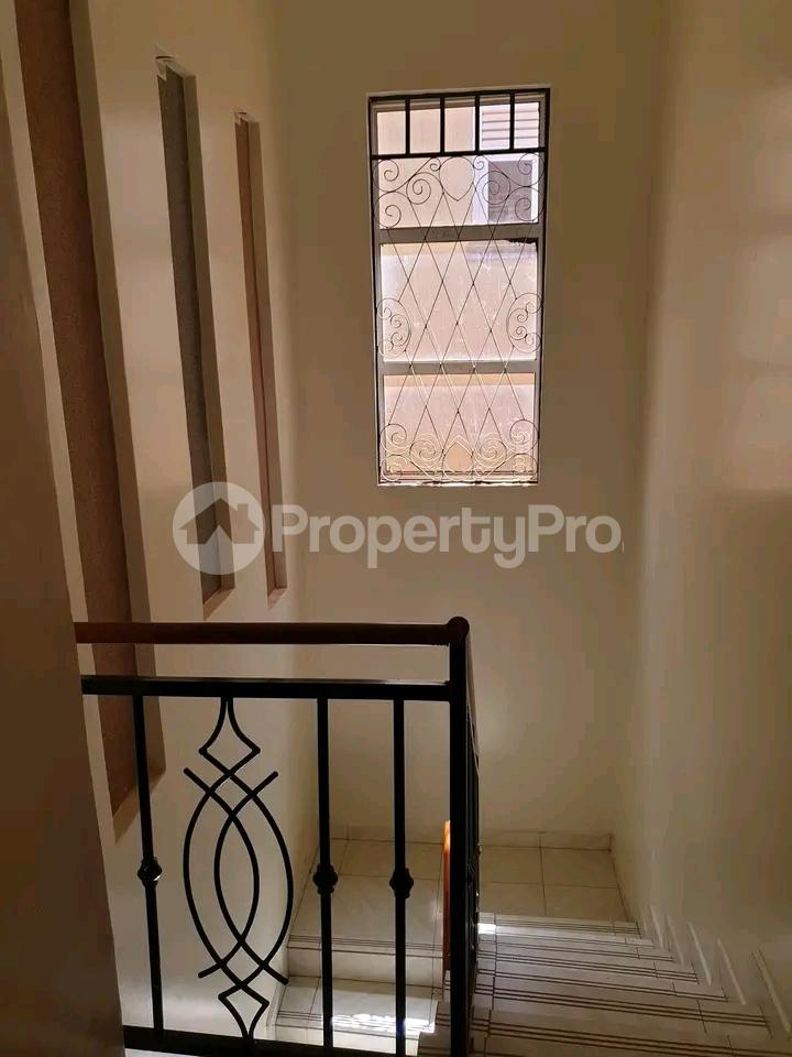 5 bedroom Bungalow Apartment for rent Kira mameritor  Kampala Central Kampala Central - 3