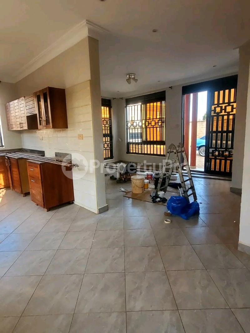 1 bedroom mini flat  Bungalow Apartment for rent Nakwero gayaza road  Gayaza Wakiso Central - 1