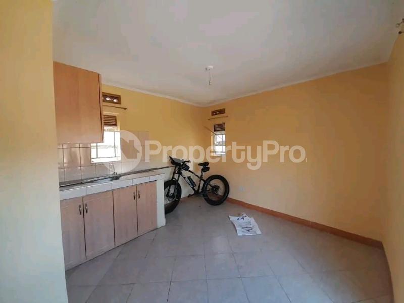 1 bedroom mini flat  Bungalow Apartment for rent Kira mamerito  Kira Wakiso Central - 3