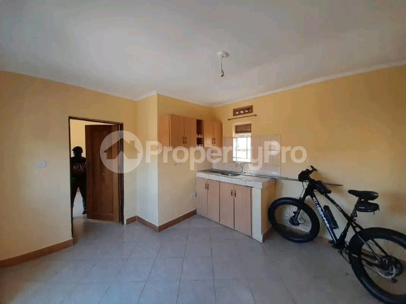 1 bedroom mini flat  Bungalow Apartment for rent Kira mamerito  Kira Wakiso Central - 2