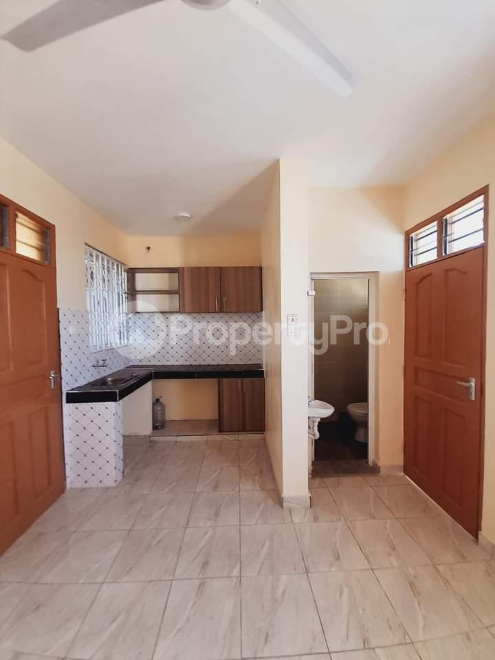 1 bedroom mini flat Townhouses Houses for rent Komarock Nairobi (PID