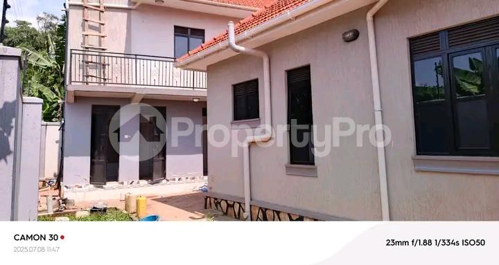 4 bedroom Bungalow Apartment for sale Kasangati road  Kampala Central Kampala Central - 8