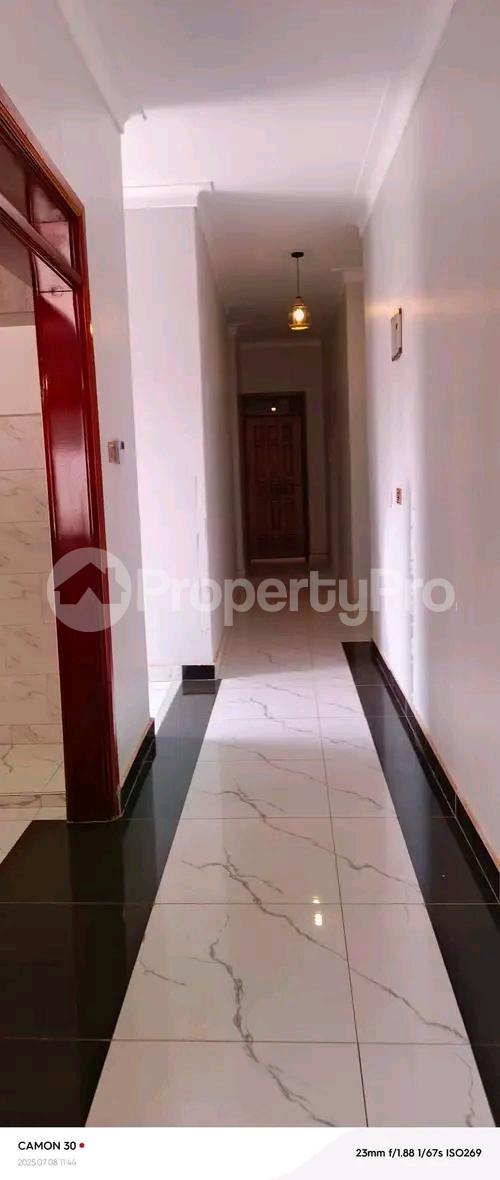 4 bedroom Bungalow Apartment for sale Kasangati road  Kampala Central Kampala Central - 3