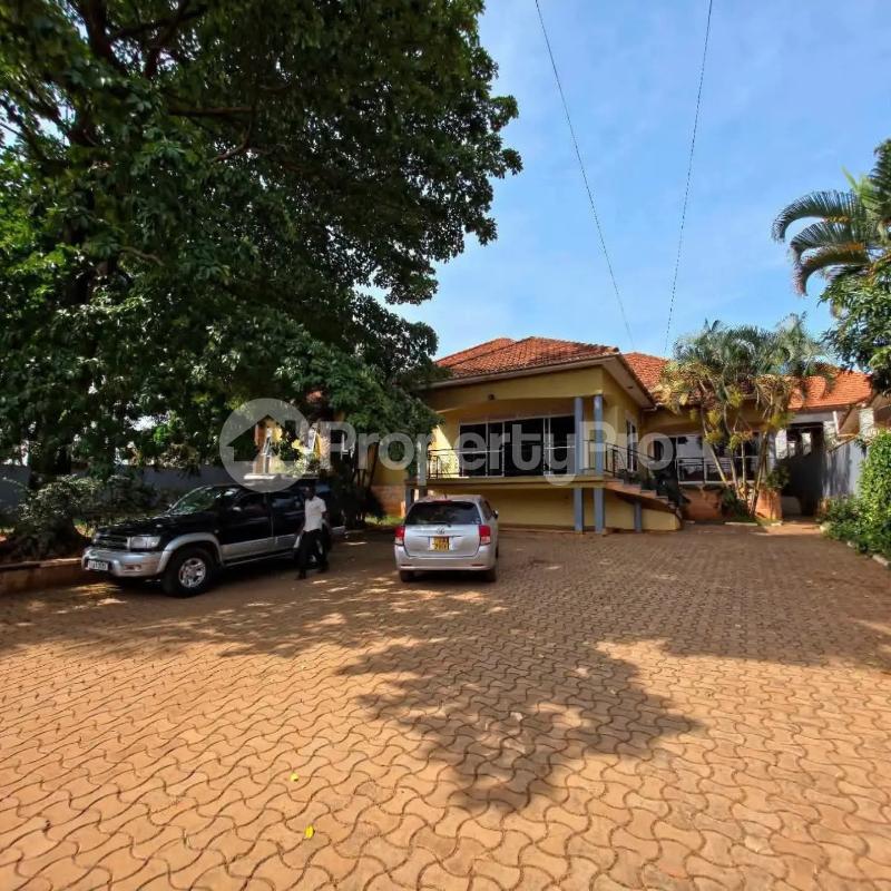 4 bedroom Villa for sale Kira town Kira Wakiso Central - 1