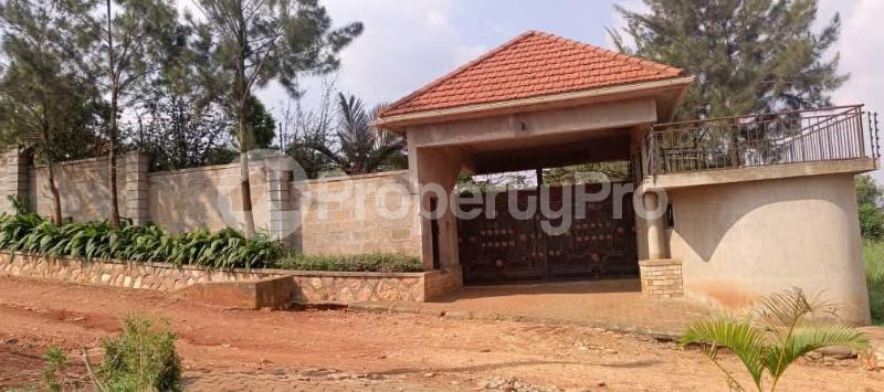 6 bedroom Villa for sale Kira nakwero estate  Kira Wakiso Central - 12