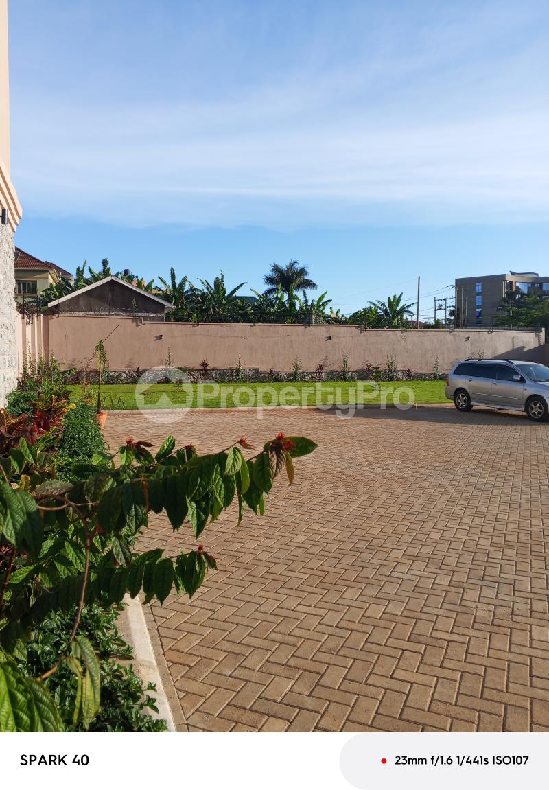 2 bedroom Apartment for rent Bweyogerere road  Kampala Central Kampala Central - 1