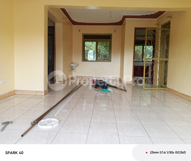 2 bedroom Apartment Block Apartment for rent Namugongo road  Kampala Central Kampala Central - 1