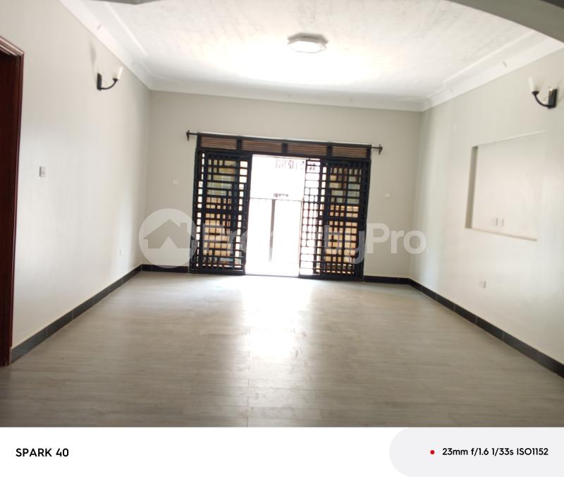 2 bedroom Apartment for rent Ntinda kyambogo road  Kampala Central Kampala Central - 5
