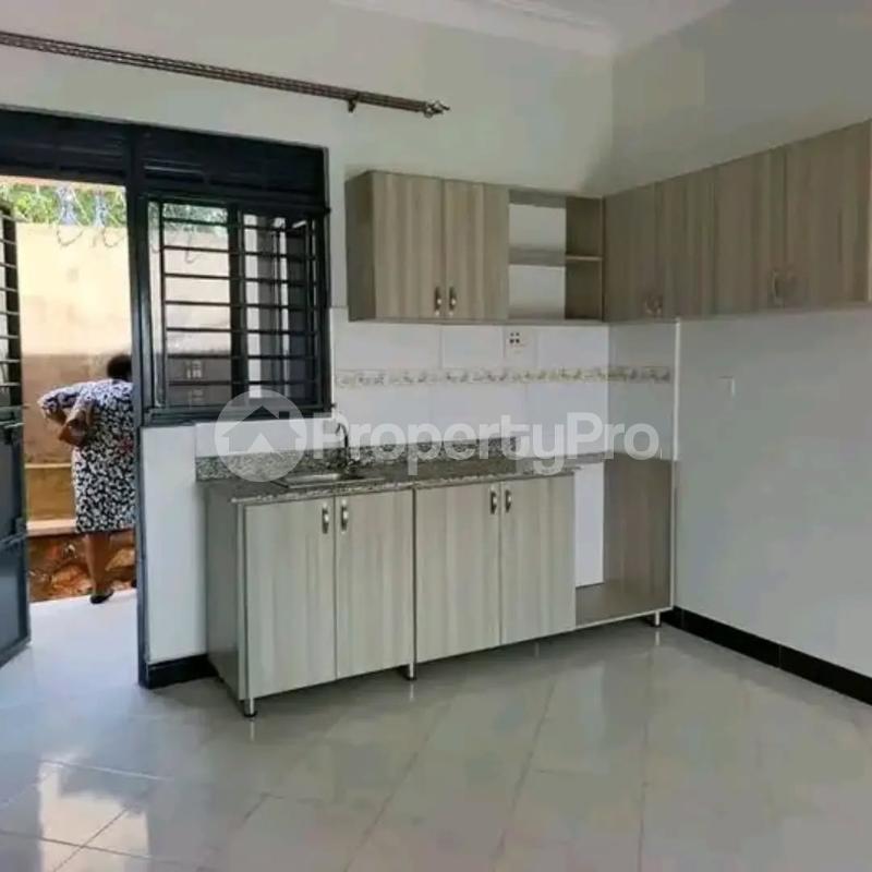 2 bedroom Bungalow Apartment for rent shimon road Kira Wakiso Central - 2