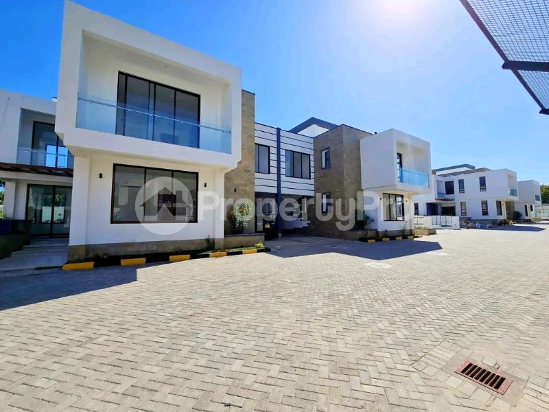 4 bedroom Townhouse for rent Moyne drive  Nyali Area Nyali Mombasa