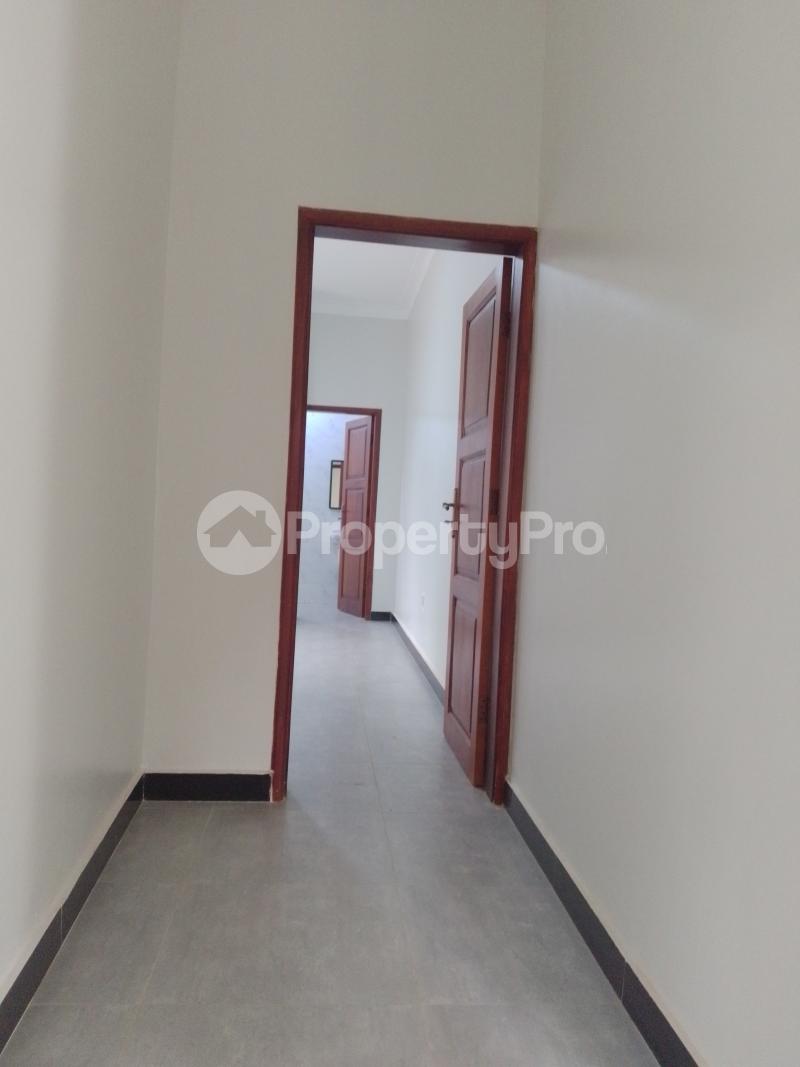 4 bedroom Bungalow Apartment for sale Kira town  Kira Wakiso Central - 3