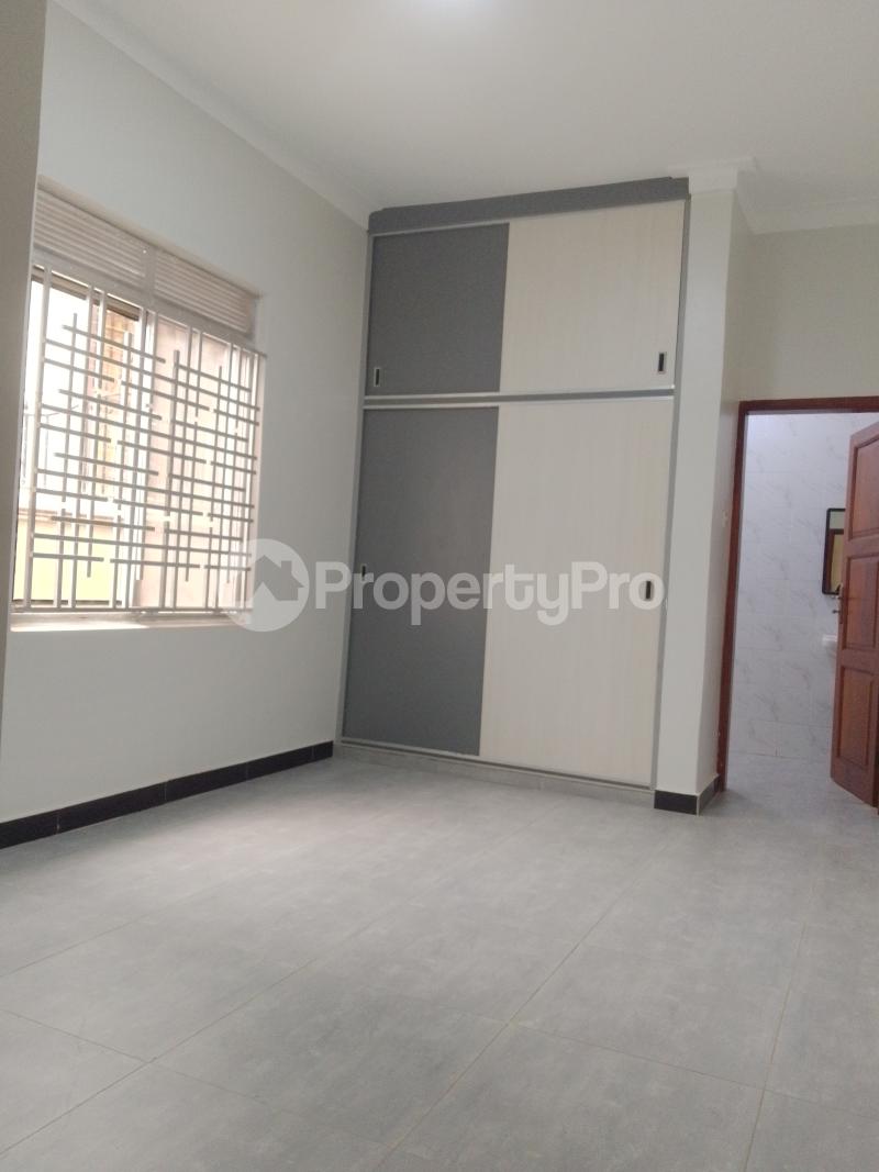 4 bedroom Bungalow Apartment for sale Kira town  Kira Wakiso Central - 2